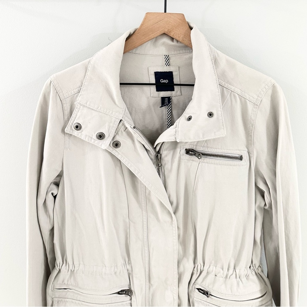 Gap Gray Utility Jacket Size Medium - image 4